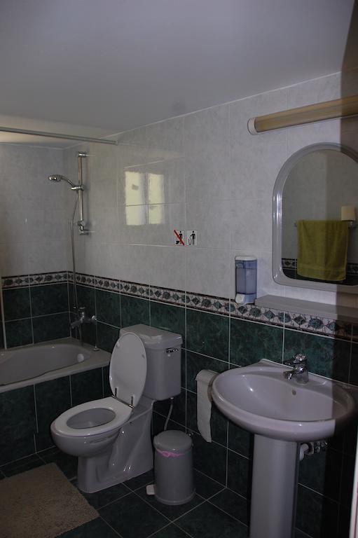 Villa Chrysanthia Polis Room photo